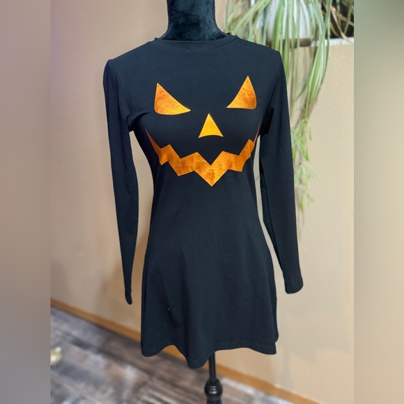TRICKZ N' TREATZ WICKED THOTS PUMPKIN MINI DRESS - Picture 2 of 9